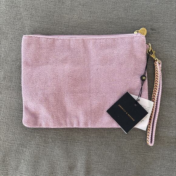 America and Beyond Clutch Embellished Zip Bag Beaded "D” Initial New Purple Gold - Picture 8 of 8